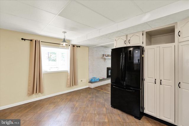 302 S TULPEHOCKEN RD, Reading, PA 19601