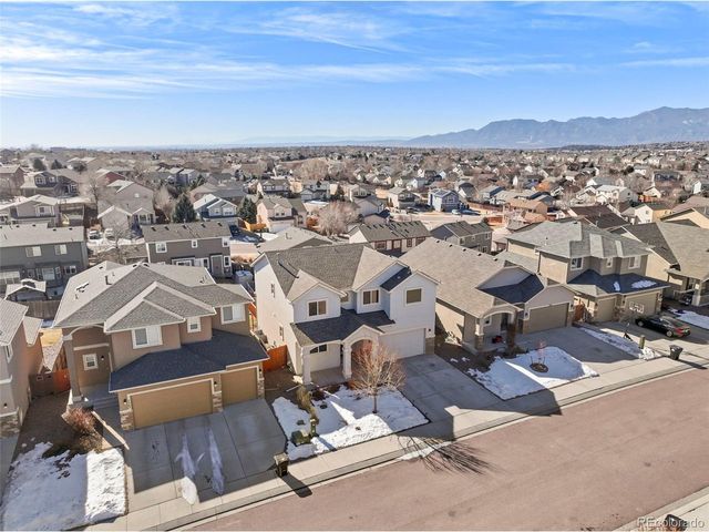 7555 Shallow Brooke Pl, Colorado Springs, CO 80922