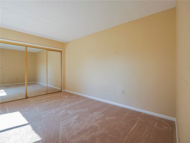 1166 6th Avenue 21D, Vero Beach, FL 32960