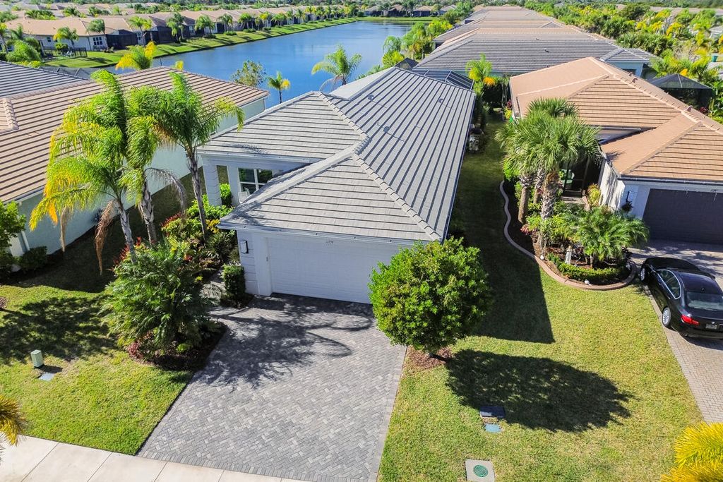 11739 SW Waterford Isle Way, Port St. Lucie, Port St Lucie, FL 34987