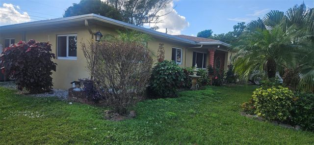 3820 NW 29th Street, Lauderdale Lakes, FL 33311