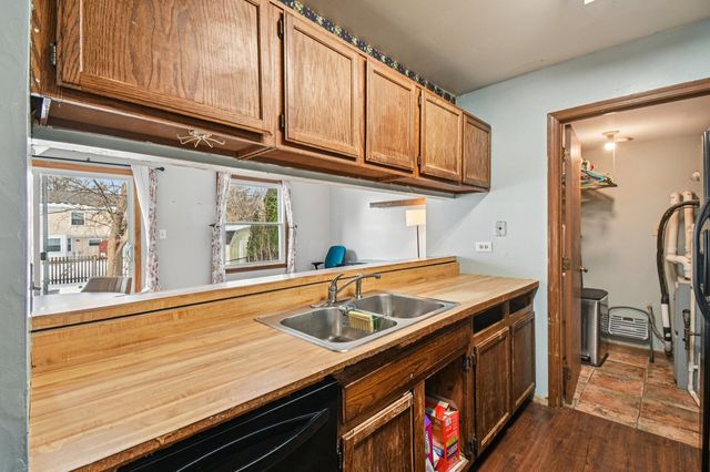 1420 Greenridge Avenue, Algonquin, IL 60102