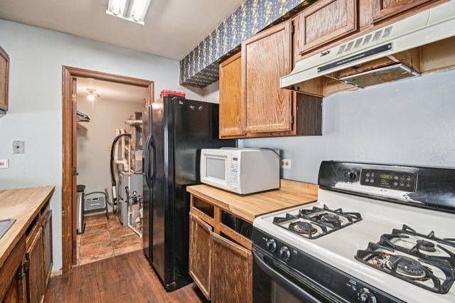 1420 Greenridge Avenue, Algonquin, IL 60102