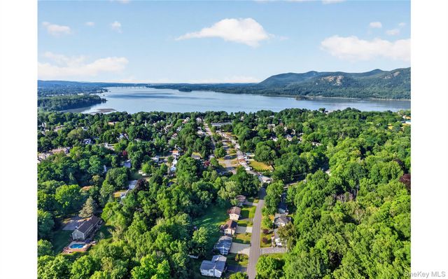 92 Boulevard, Cornwall On Hudson, NY 12520