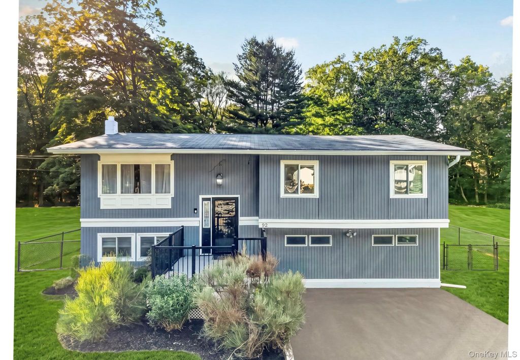 92 Boulevard, Cornwall On Hudson, NY 12520