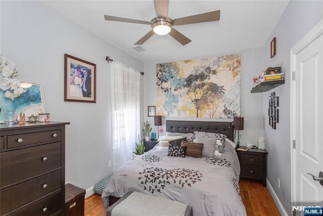 204 Hayward Place, Wallington, NJ 07057