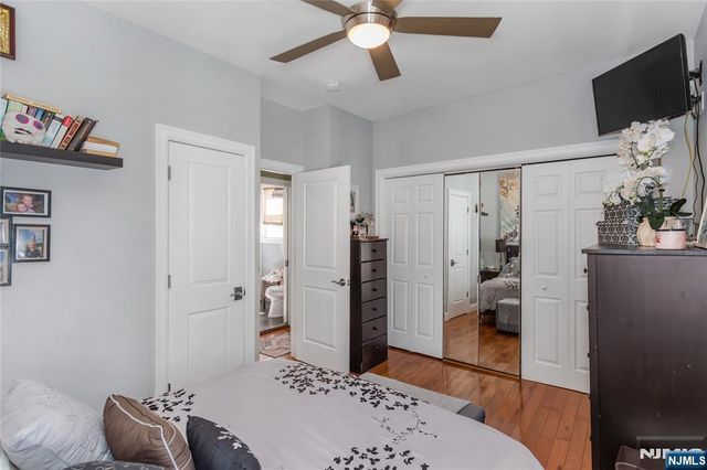 204 Hayward Place, Wallington, NJ 07057