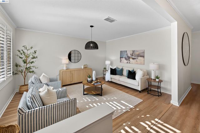 1647 Harvest Rd, Pleasanton, CA 94566