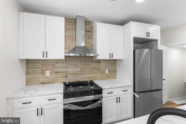 7393 WHEELER ST, Philadelphia, PA 19153