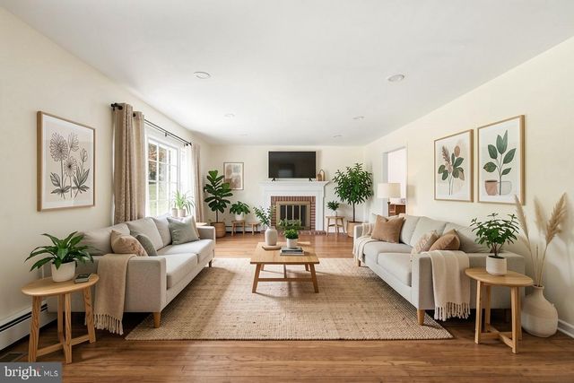 1116 HAGUES MILL RD, Ambler, PA 19002