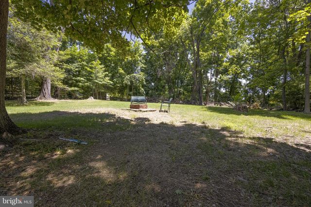 1116 HAGUES MILL RD, Ambler, PA 19002