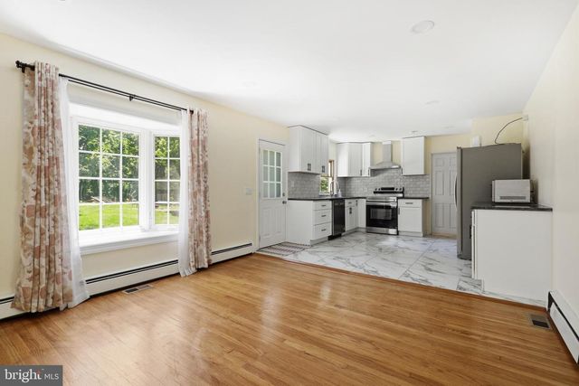 1116 HAGUES MILL RD, Ambler, PA 19002