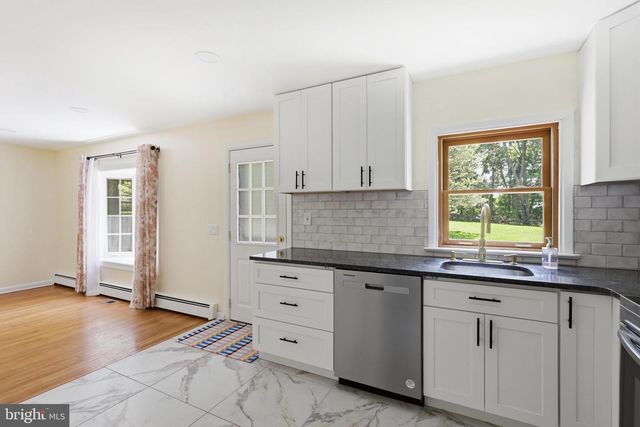 1116 HAGUES MILL RD, Ambler, PA 19002