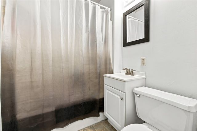 1300 S 9th Street, Rogers, AR 72756