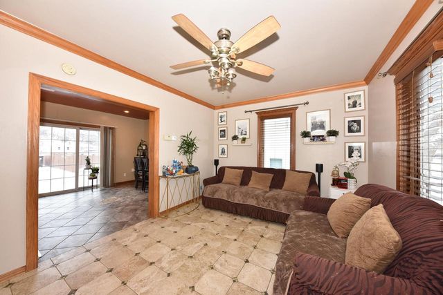 537 Elizabeth STREET, Waukesha, WI 53186