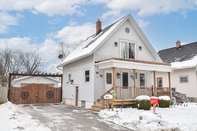 537 Elizabeth STREET, Waukesha, WI 53186