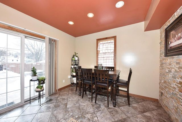 537 Elizabeth STREET, Waukesha, WI 53186