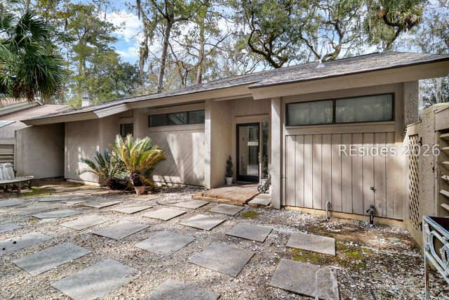 36 Stable Gate Rd, Hilton Head Island, SC 29926