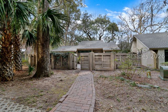 36 Stable Gate Rd, Hilton Head Island, SC 29926