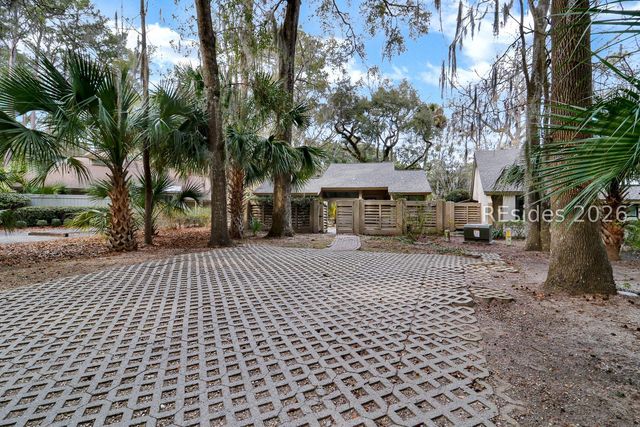36 Stable Gate Rd, Hilton Head Island, SC 29926