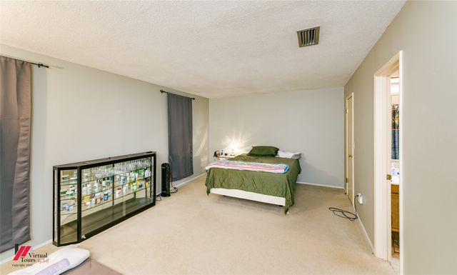 1404 N Acres Circle, Springhill, LA 71075