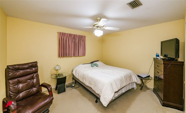 1404 N Acres Circle, Springhill, LA 71075