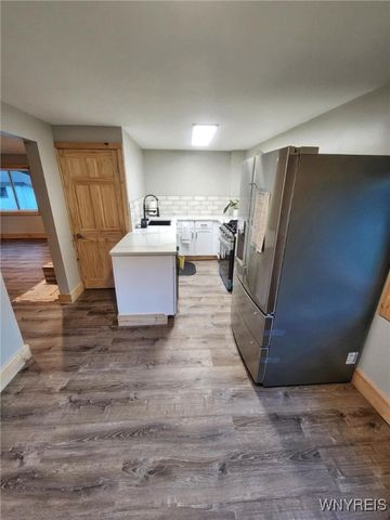 27 Central Avenue, Salamanca, NY 14779