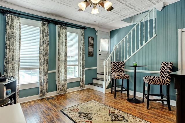 1305 S Crockett Street, Sherman, TX 75090