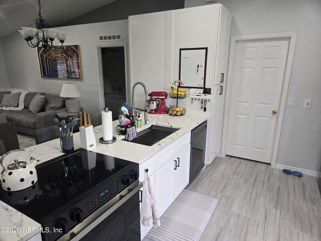 7412 EDENFIELD PARK Road, Jacksonville, FL 32244