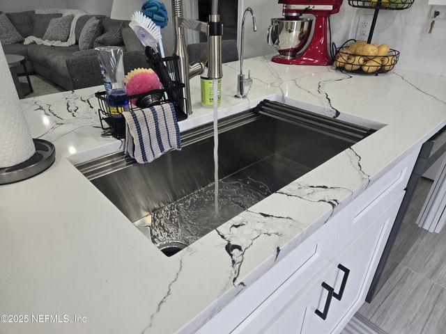 7412 EDENFIELD PARK Road, Jacksonville, FL 32244