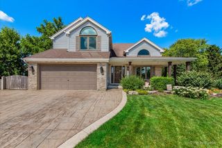 746 Parker Court, Geneva, IL 60134