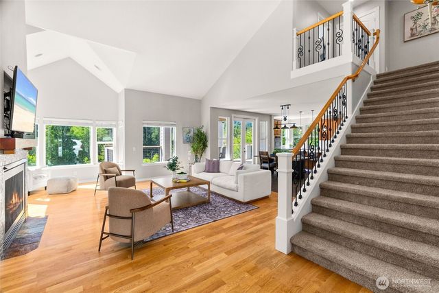 13504 Spiketon Road E, Buckley, WA 98321