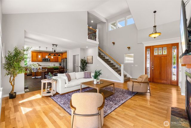 13504 Spiketon Road E, Buckley, WA 98321