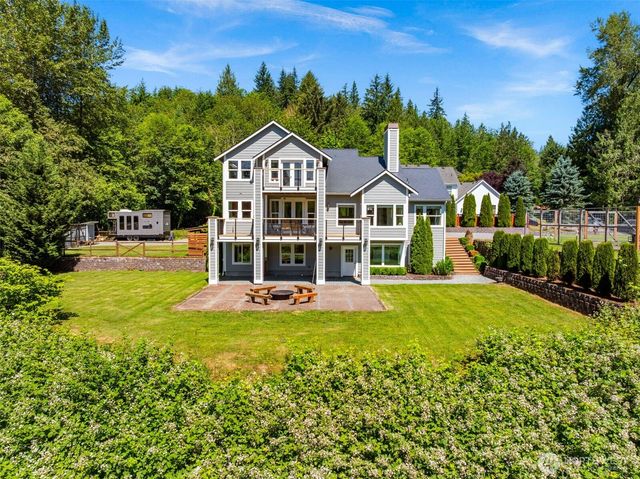 13504 Spiketon Road E, Buckley, WA 98321