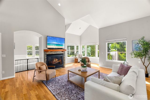 13504 Spiketon Road E, Buckley, WA 98321