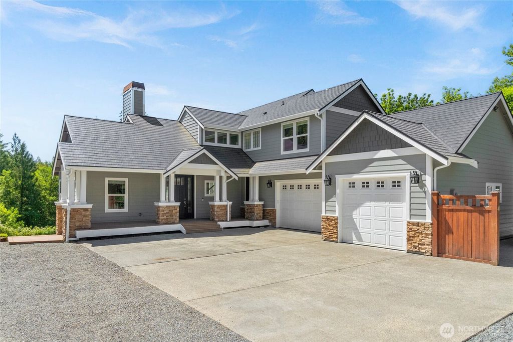13504 Spiketon Road E, Buckley, WA 98321