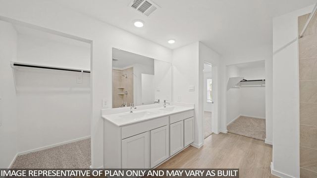 16458 Pinebrook Leaf Lane, Magnolia, TX 77355