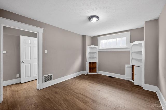 1833 Cordova Avenue, North College Hill, OH 45239