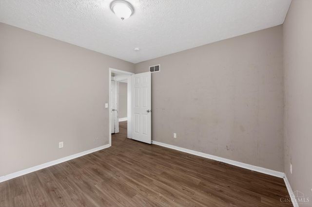 1833 Cordova Avenue, North College Hill, OH 45239