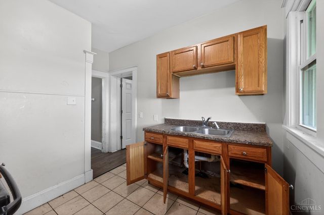 1833 Cordova Avenue, North College Hill, OH 45239