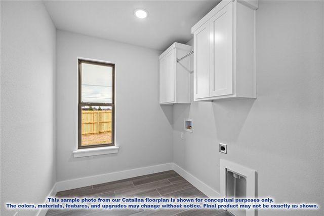 1029 Marquis Avenue, Lowell, AR 72745