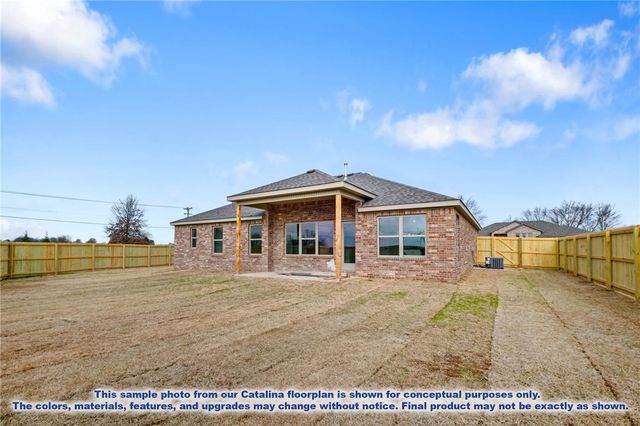 1029 Marquis Avenue, Lowell, AR 72745