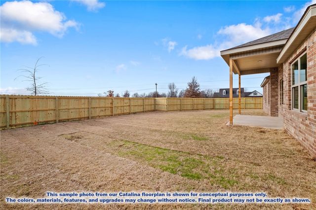 1029 Marquis Avenue, Lowell, AR 72745