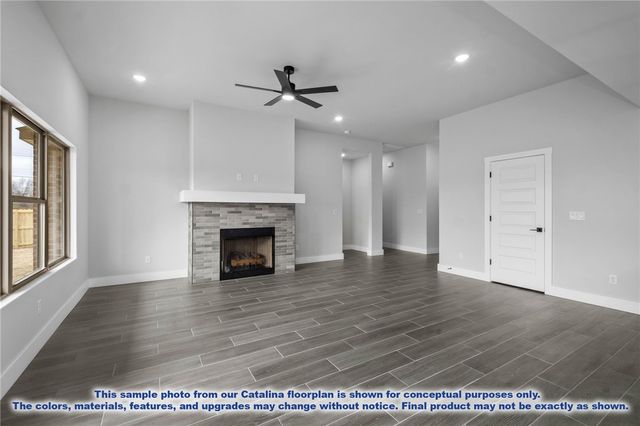 1029 Marquis Avenue, Lowell, AR 72745