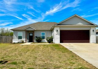 3728 Skylane Avenue, Corsicana, TX 75110