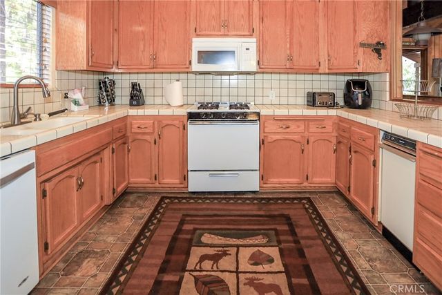 816 Tehama, Big Bear Lake, CA 92315