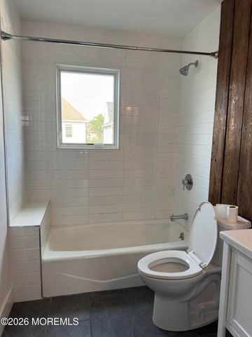237 Mechanic Street B, Red Bank, NJ 07701