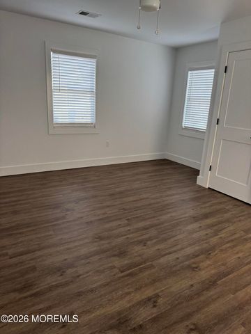 237 Mechanic Street B, Red Bank, NJ 07701