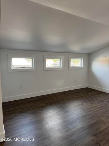 237 Mechanic Street B, Red Bank, NJ 07701
