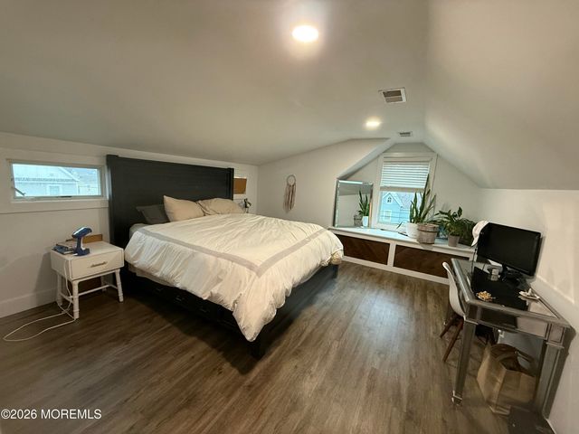 237 Mechanic Street B, Red Bank, NJ 07701